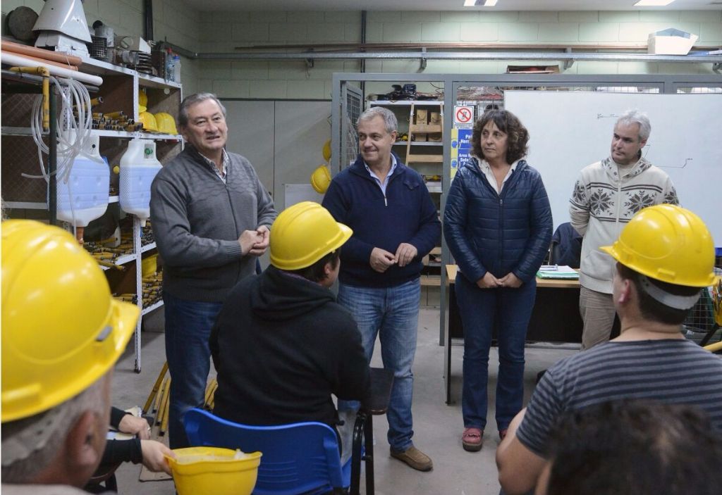 Marcelo Artime - Lucila Branderiz - Centro Formación Profesional de la Uocra 2