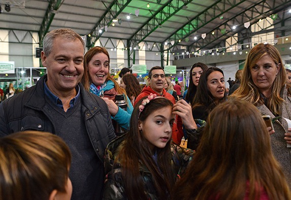 Marcelo Artime en kermesse Once Unidos